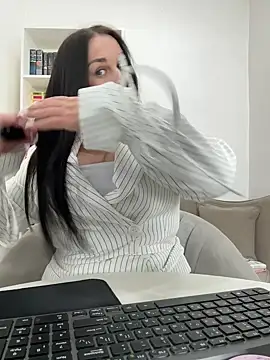 yourdelighte_'s Live XXX Chat