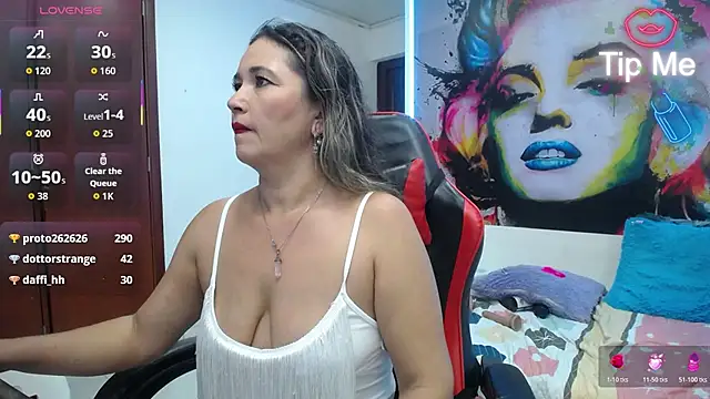 noelia_milf19 élő XXX-chatje