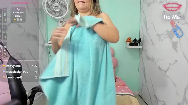 noelia_milf19: απευθείας συνομιλία ΧΧΧ