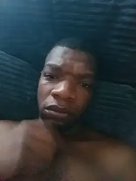 Show modela TrufflethaDon na web-kameri