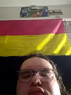 Show de Fxckc4rl3yellis99 na webcam