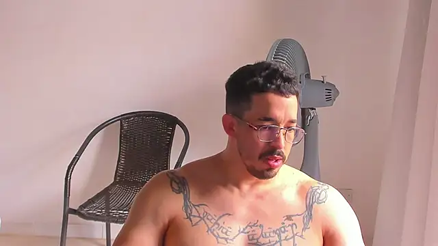 Hunter_Hoott Webcam Show