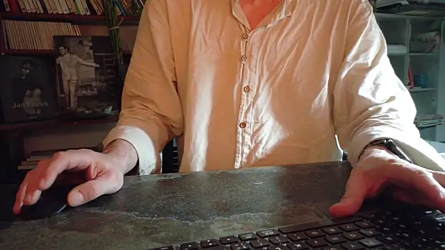 yvanbonar Webcam Show