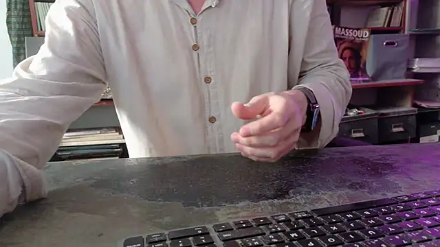 yvanbonar's Webcam Show