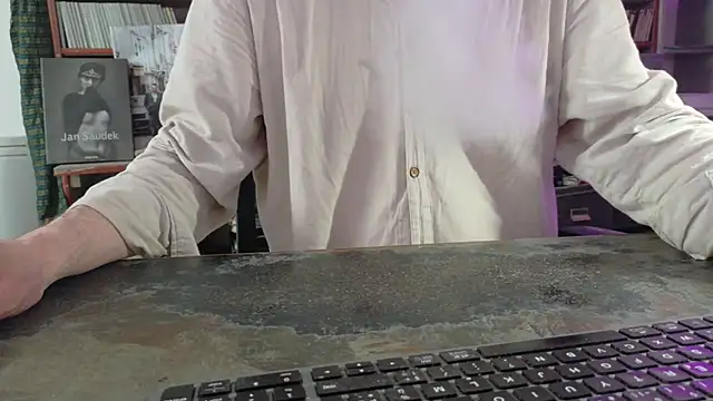 Pertunjukan Kamera Web yvanbonar