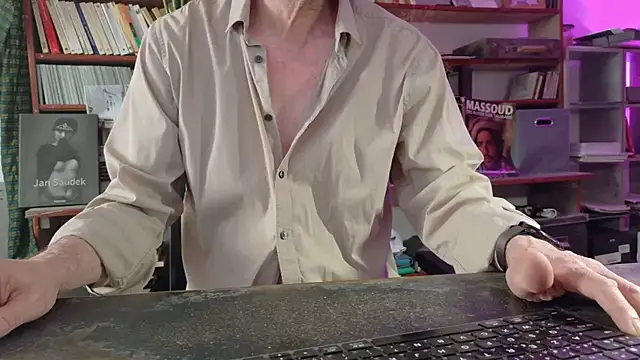 yvanbonar's Webcam Show