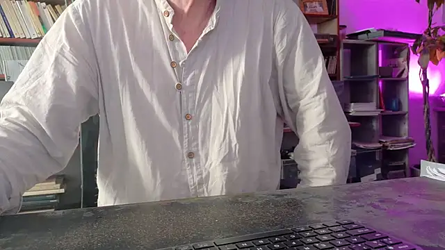 yvanbonar Adlı Modelin Web Kamerası Şovu