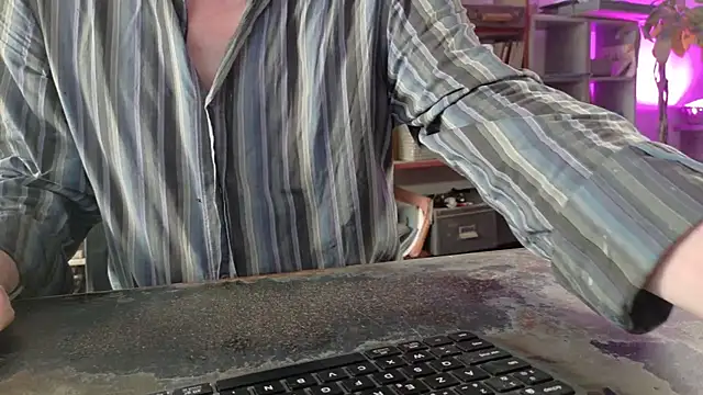 yvanbonar's Webcam Show