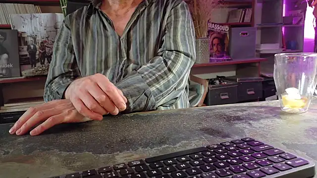 yvanbonar Adlı Modelin Web Kamerası Şovu
