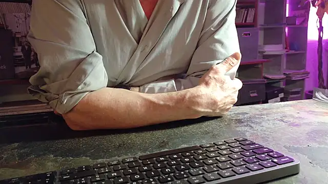 yvanbonar webcam show