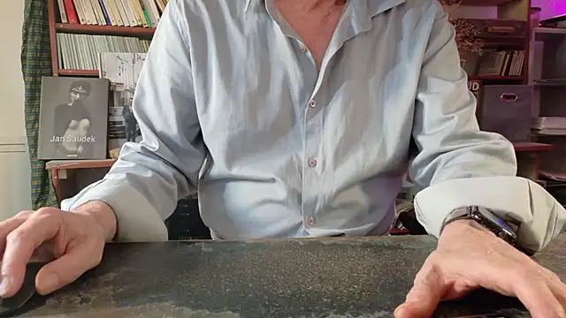 yvanbonar Show in webcam