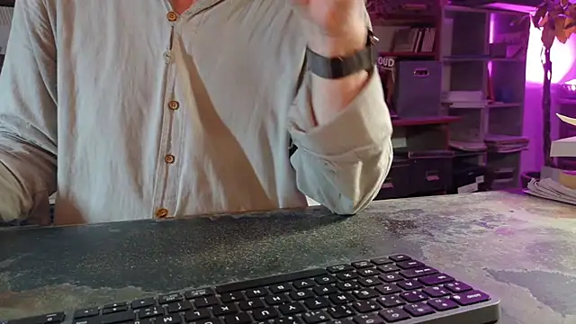 yvanbonar's Webcam Show