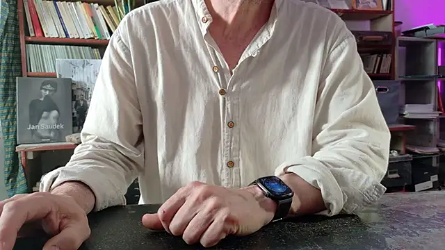 Pokazy przed kamerką – yvanbonar