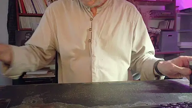 yvanbonar Шоу с уебкамера