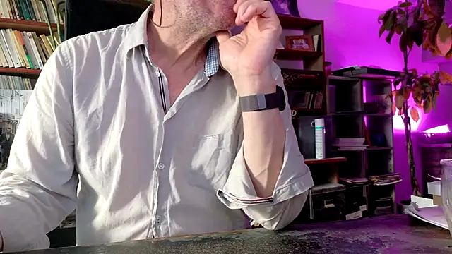 yvanbonar's Webcam Show