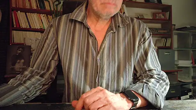 yvanbonar Show in webcam