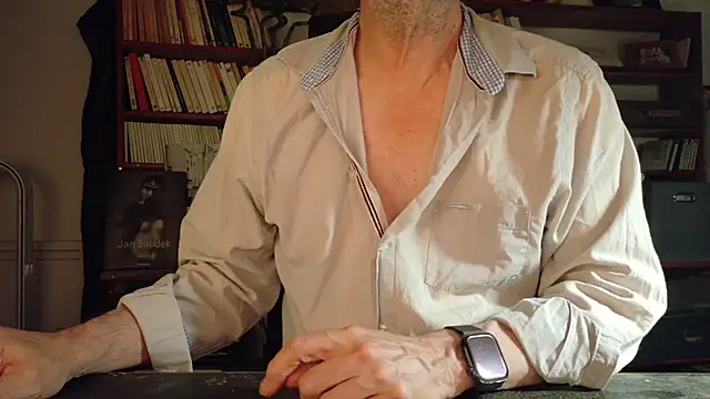 yvanbonar Show in webcam