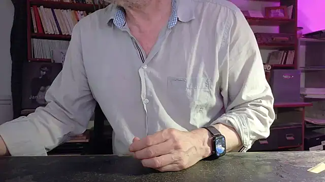 yvanbonar's Webcam Show