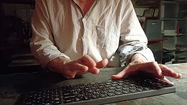 yvanbonar webcam show