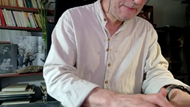 Show modela yvanbonar na web-kameri
