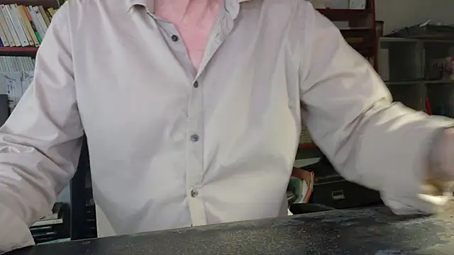 yvanbonar Show in webcam