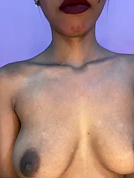 Show de Small_Titss na webcam