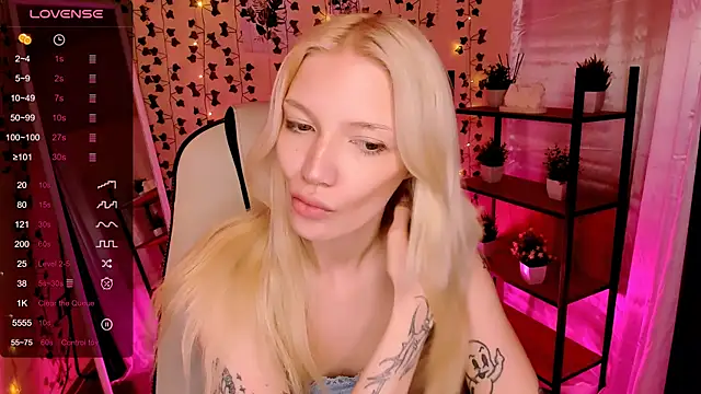AnyaTaylor_'s Live XXX Chat