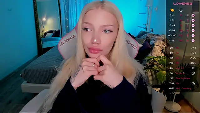 AnyaTaylor_ – Live XXX-chat