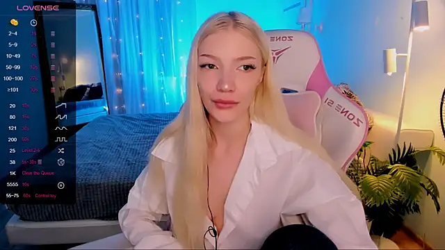 Chat XXX en directo de AnyaTaylor_