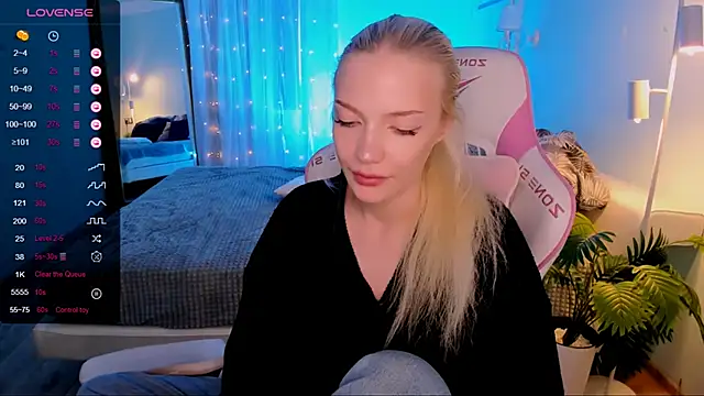 XXX chat uživo modela AnyaTaylor_