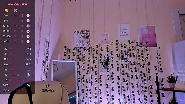 Sala de chat ao vivo de AnyaTaylor_