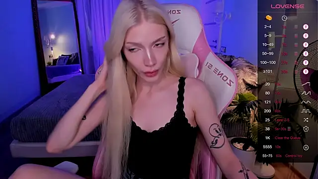 Chat XXX en directo de AnyaTaylor_