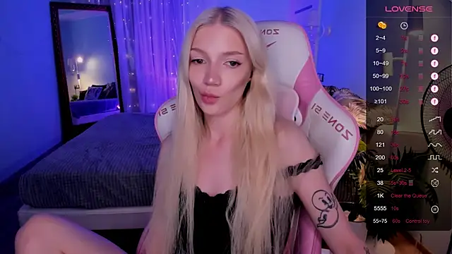 AnyaTaylor_ Live XXX Chat