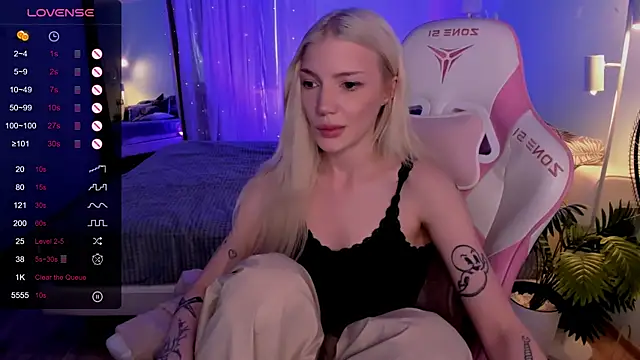 AnyaTaylor_'s Live XXX Chat