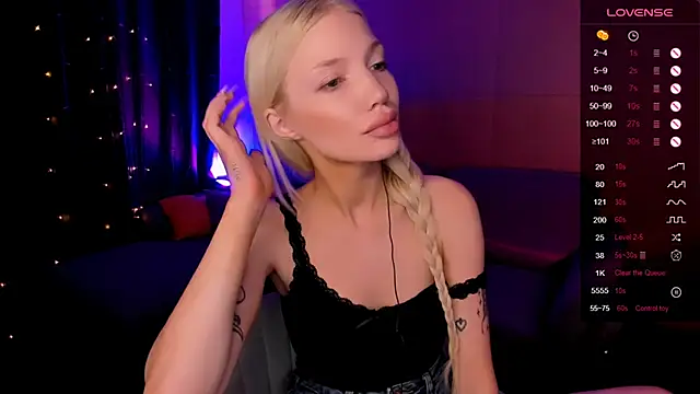 AnyaTaylor_ Live XXX-Chat