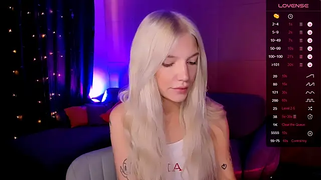 Chat XXX en directo de AnyaTaylor_