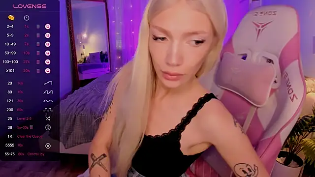 AnyaTaylor_ Webcam show
