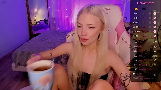 AnyaTaylor_ Live XXX-chat