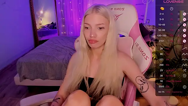 AnyaTaylor_'s Webcam Show
