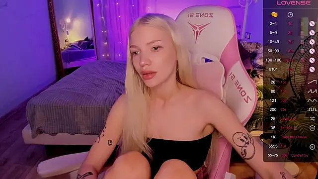 AnyaTaylor_ Live XXX-chat