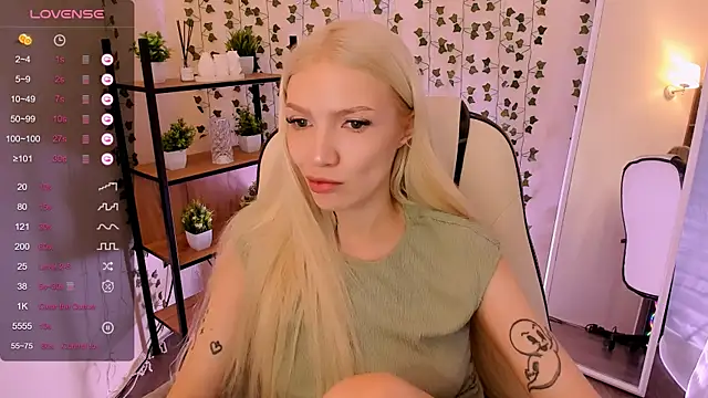 AnyaTaylor_ Live XXX-Chat