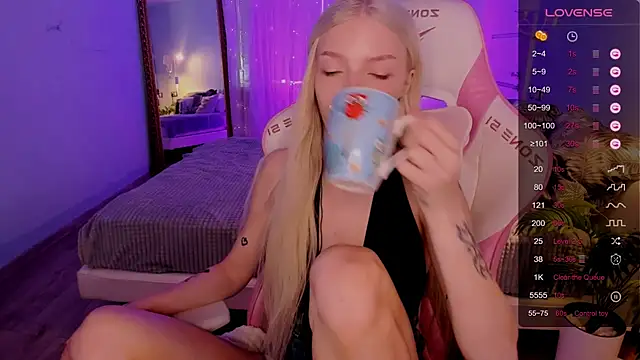 AnyaTaylor_ Live XXX Chat