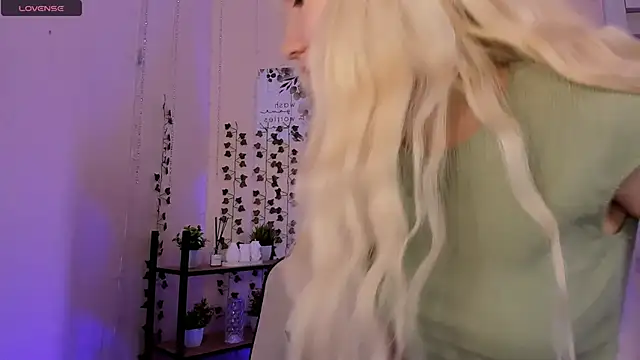 AnyaTaylor_'s Live XXX Chat