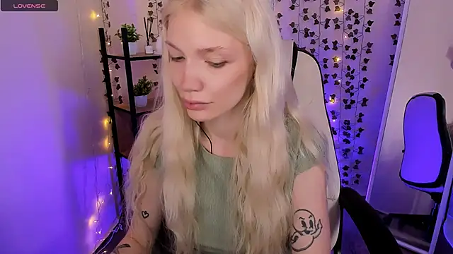 Chat +18 de AnyaTaylor_ ao vivo