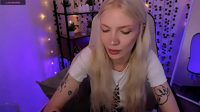 AnyaTaylor_'s Live XXX Chat