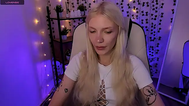 AnyaTaylor_ Live XXX-chat