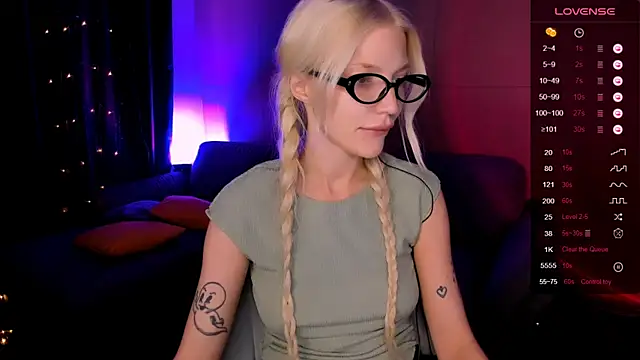 Chatroom XXX en direct de AnyaTaylor_