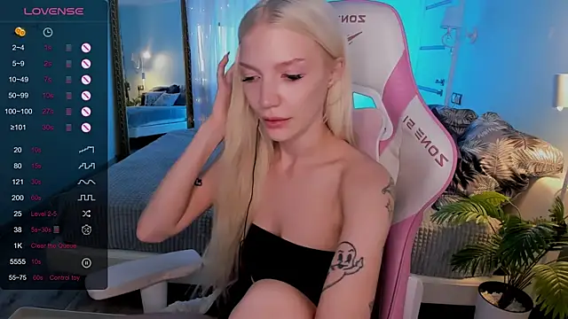 AnyaTaylor_ – Live XXX-chat