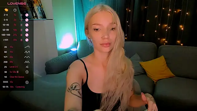 AnyaTaylor_ élő XXX-chatje