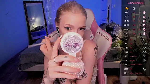 AnyaTaylor_ élő XXX-chatje